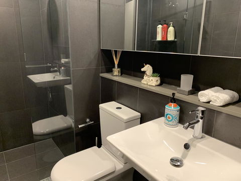 Xu's Residence@888 Collins St - Tourism Cairns 2