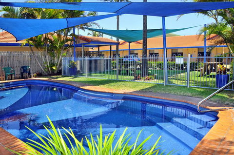 Yamba Twin Pines Motel - Tourism Cairns 2