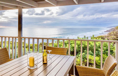 Yallingup's Best Located Beach House - Tourism Cairns 3