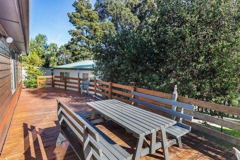 YARRABEE - The Perfect Getaway! - Tourism Cairns 3