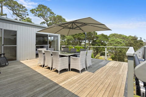 YOU, ME AND THE SEA - BLAIRGOWRIE - Tourism Cairns 2