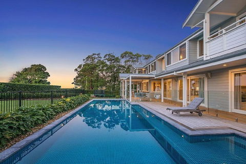 Your Luxury Escape - Trig Point - Tourism Cairns 3