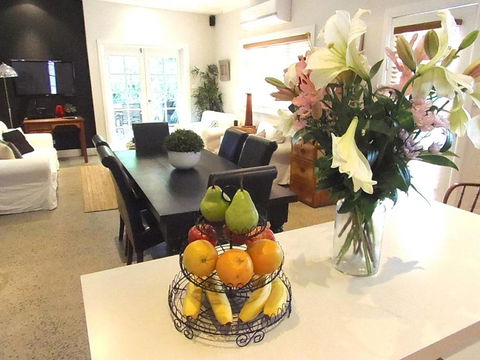 YSG The Edward Townhouse 157 - Steps To Town - Tourism Cairns 0