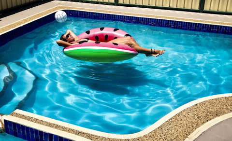 ZED MOTELS Tropical Gateway - Tourism Cairns 1