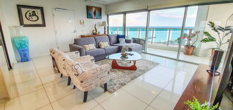 ZEN BY THE WATER - Darwin Premier Retreat - Tourism Cairns 0