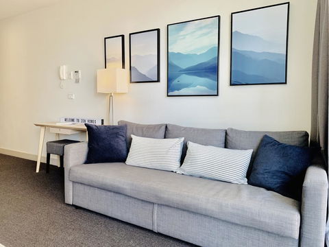 ZEN Homes On Collins - Tourism Cairns 2