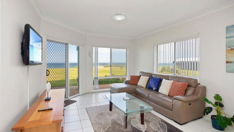 Apartment 16 - The Meridian - Tourism Cairns 4