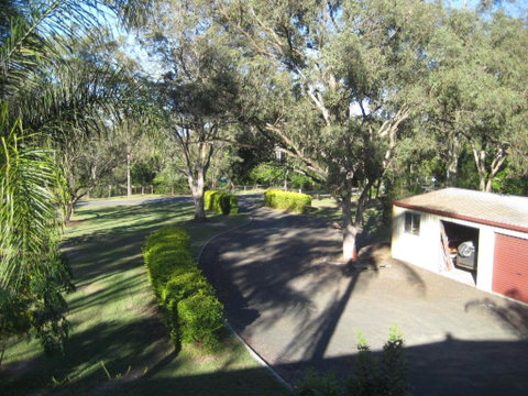 B&B Home In The Country - Tourism Cairns 3