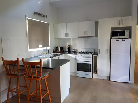 Bee-Haven Cottage - Tourism Cairns 2