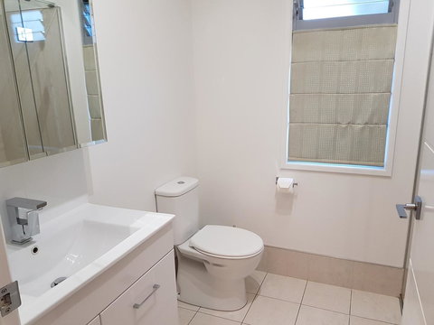 Bee-Haven Cottage - Tourism Cairns 9