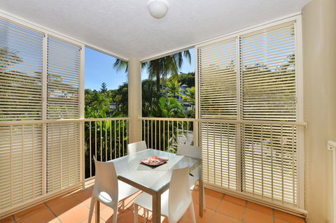 Port Douglas Apartments - Adults Only Oasis - Tourism Cairns 6