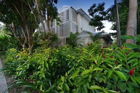 Port Douglas Apartments - Adults Only Oasis - Tourism Cairns 3