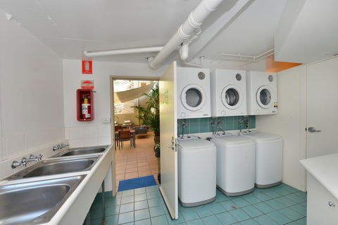 Port Douglas Apartments - Adults Only Oasis - Tourism Cairns 24