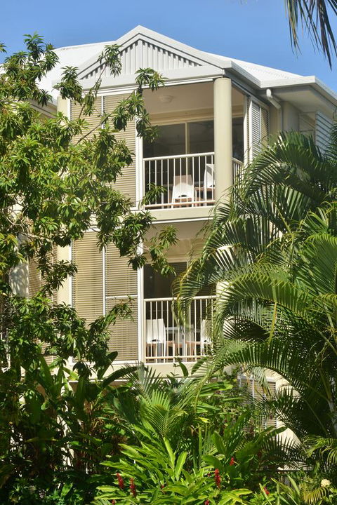Port Douglas Apartments - Adults Only Oasis - Tourism Cairns 25