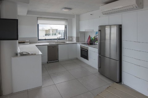Centrepoint Apartments Caloundra - Tourism Cairns 11