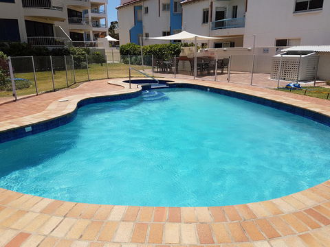 Mykonos Apartments - Tourism Cairns 26