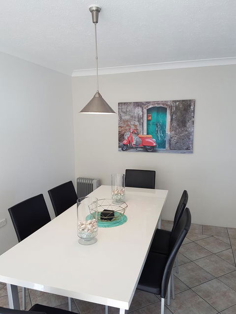 Mykonos Apartments - Tourism Cairns 19