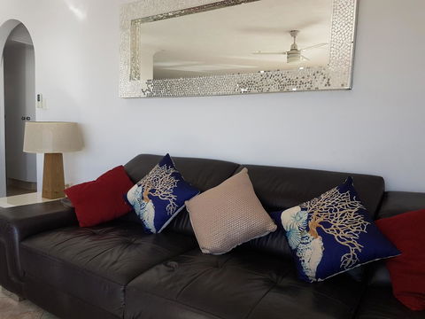 Mykonos Apartments - Tourism Cairns 20