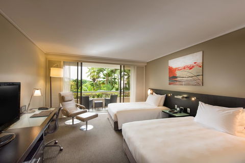 Hilton Cairns - Tourism Cairns 8