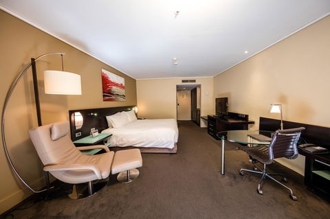 Hilton Cairns - Tourism Cairns 31