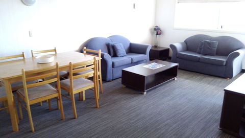 Maroochy Sands Holiday Apartments - Tourism Cairns 19