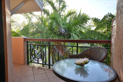 Martinique On Macrossan - Tourism Cairns 8