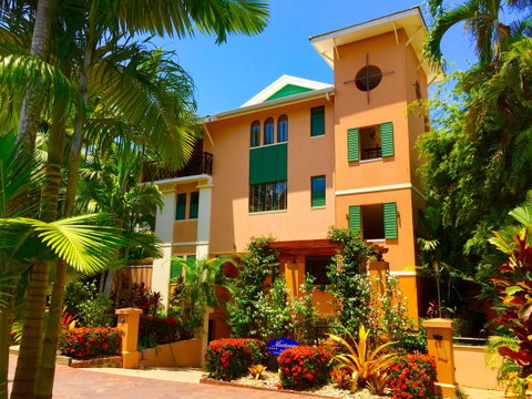 Martinique On Macrossan - Tourism Cairns 0