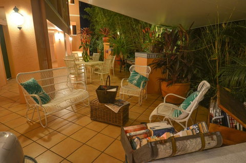 Martinique On Macrossan - Tourism Cairns 24