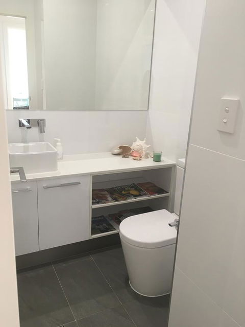 Modern Beach Villa - Tourism Cairns 8