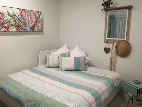 Modern Beach Villa - Tourism Cairns 5