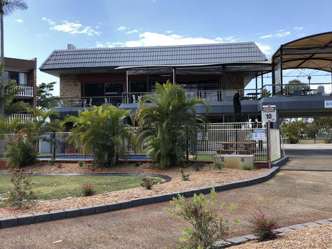 Bribie Waterways Motel - Tourism Cairns 15