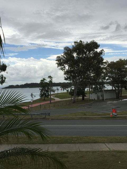 Bribie Waterways Motel - Tourism Cairns 40