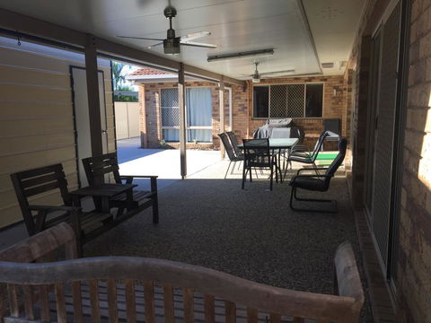 The Woorim Beach House - Tourism Cairns 0