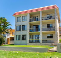 Enjoy the sea breezes from the balcony - Boyd St Woorim - Tourism Cairns