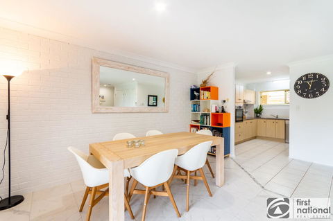 Immaculate Spacious Second Floor Unit Overlooking Pristine Parklands - Tourism Cairns 6