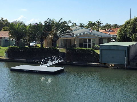 Private Canal Duplex With Pontoon - Oleander Drive, Bongaree - Tourism Cairns 0