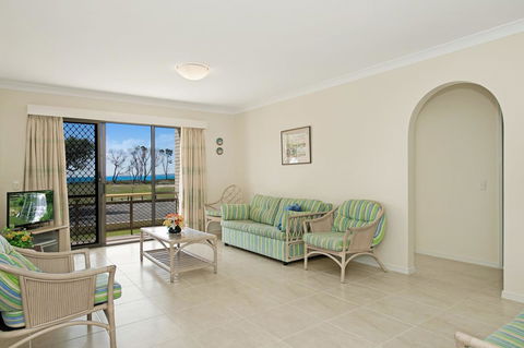 Walk To Surf Beach - Ground Floor Apartment - Bribie Horizons Boyd St, Woorim - Tourism Cairns 12