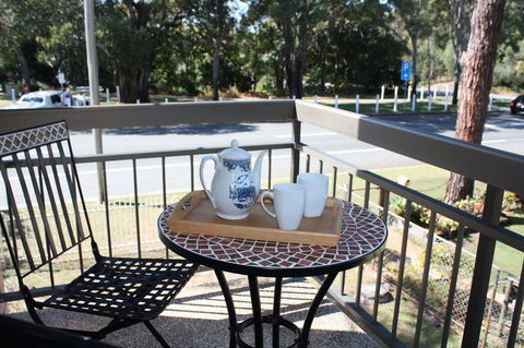 Close To Surf Beach, Surf Club, Hotel And Shops - Boyd St, Woorim - Tourism Cairns 18