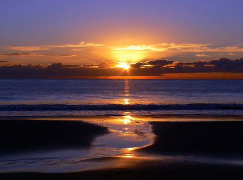 Close To Surf Beach, Surf Club, Hotel And Shops - Boyd St, Woorim - Tourism Cairns 8