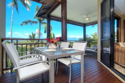 #8 The Point Apartments - Port Douglas - Tourism Cairns 0