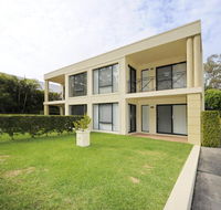 'Bagnall Views' 2/161 Government Rd - Stylish  modern duplex across the road to the waters edge - Tourism Cairns