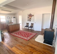 'The Wattles' - True Country Escape Near Wineries - Borenore - Tourism Cairns