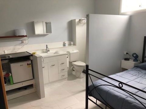 'Tranquil Moments On Macleod' - Tourism Cairns 0