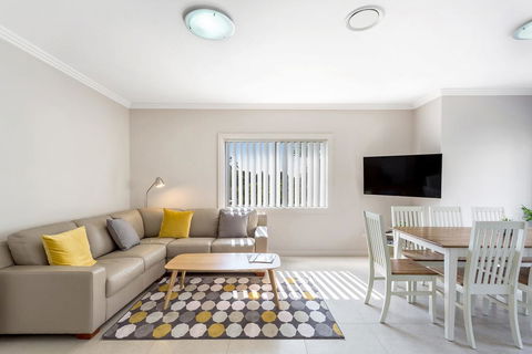 'Tween Bays', Ocean Beach Road, 3/39 - Tourism Cairns 1