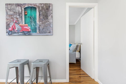 'White Sands', Mollymook - Tourism Cairns 3