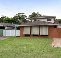'Willows At The Bay' 111 Horace St - Large House with Aircon WIFI and Boat Parking. - Tourism Cairns