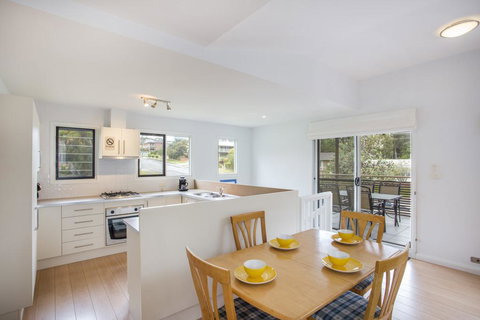 1/31 Ocean Street - A Relaxing Coastal Retreat - Tourism Cairns 3