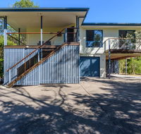 12 Ibis Court - Highset beach house with natural bushland gardens and covered decks - Tourism Cairns