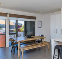 13 Shore Place - Tourism Cairns