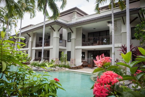 160 SEA TEMPLE SWIMOUT APT - Tourism Cairns 2